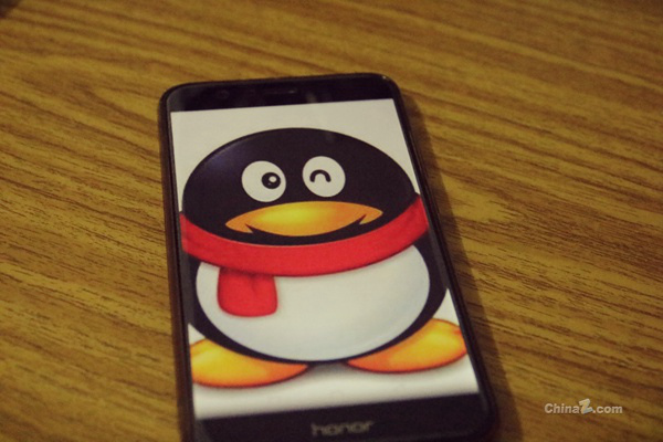 全球第二个达到满级的QQ账号诞生，持有者回应其首个“满级QQ”为小号